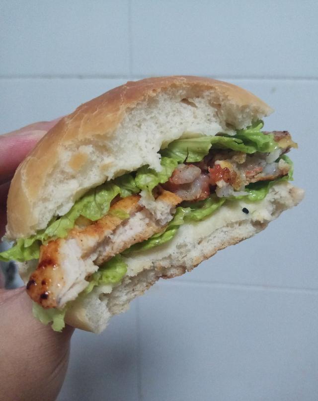 汉堡汉堡,半鸡半虾,吃起来!