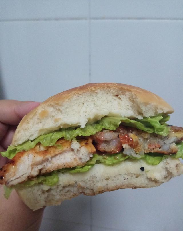 汉堡汉堡,半鸡半虾,吃起来!