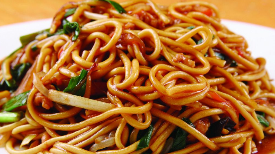 炒面也可以吃的有营养,自己动手做完爆外面饭店,而且经济实惠!