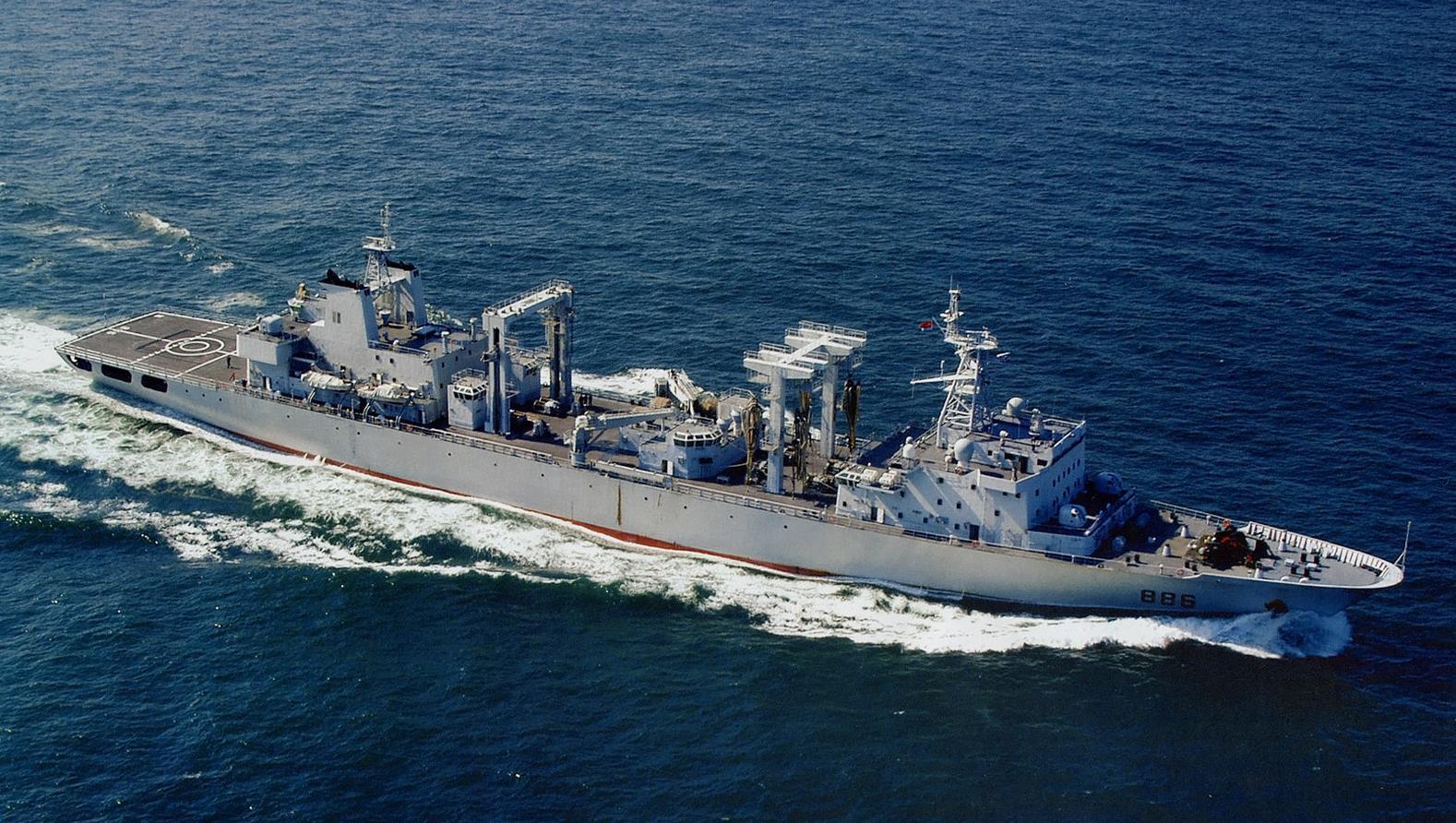 来自乌克兰 万吨巨舰: 可为航母舰队远航提供强势支持|补给舰|巨舰