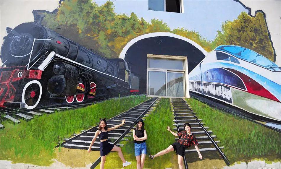 火了兰大毕业生用巨幅3d墙绘拍出了爆款毕业照