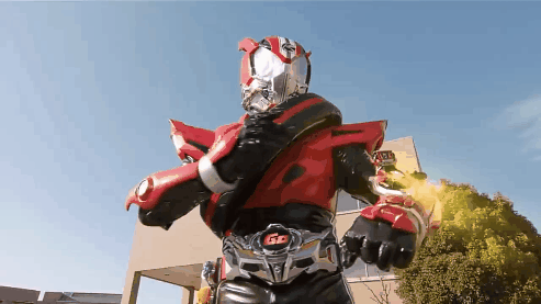 假面骑士也有这么个性的骑士踢,wizard体操踢,build学霸踢?