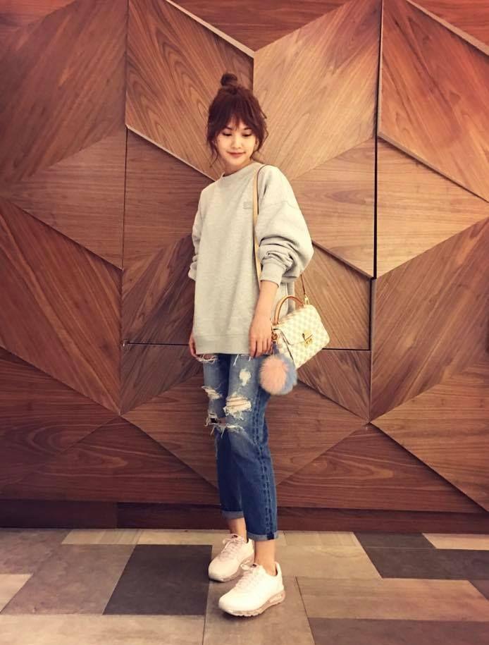 学习杨丞琳的不造作丹宁造型