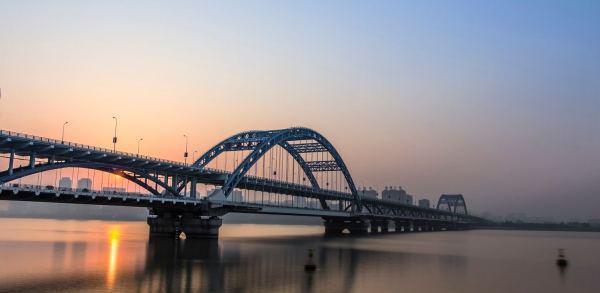 杭州马拉松:山外青山楼外楼,此时此刻正适合在杭州跑一场马拉松