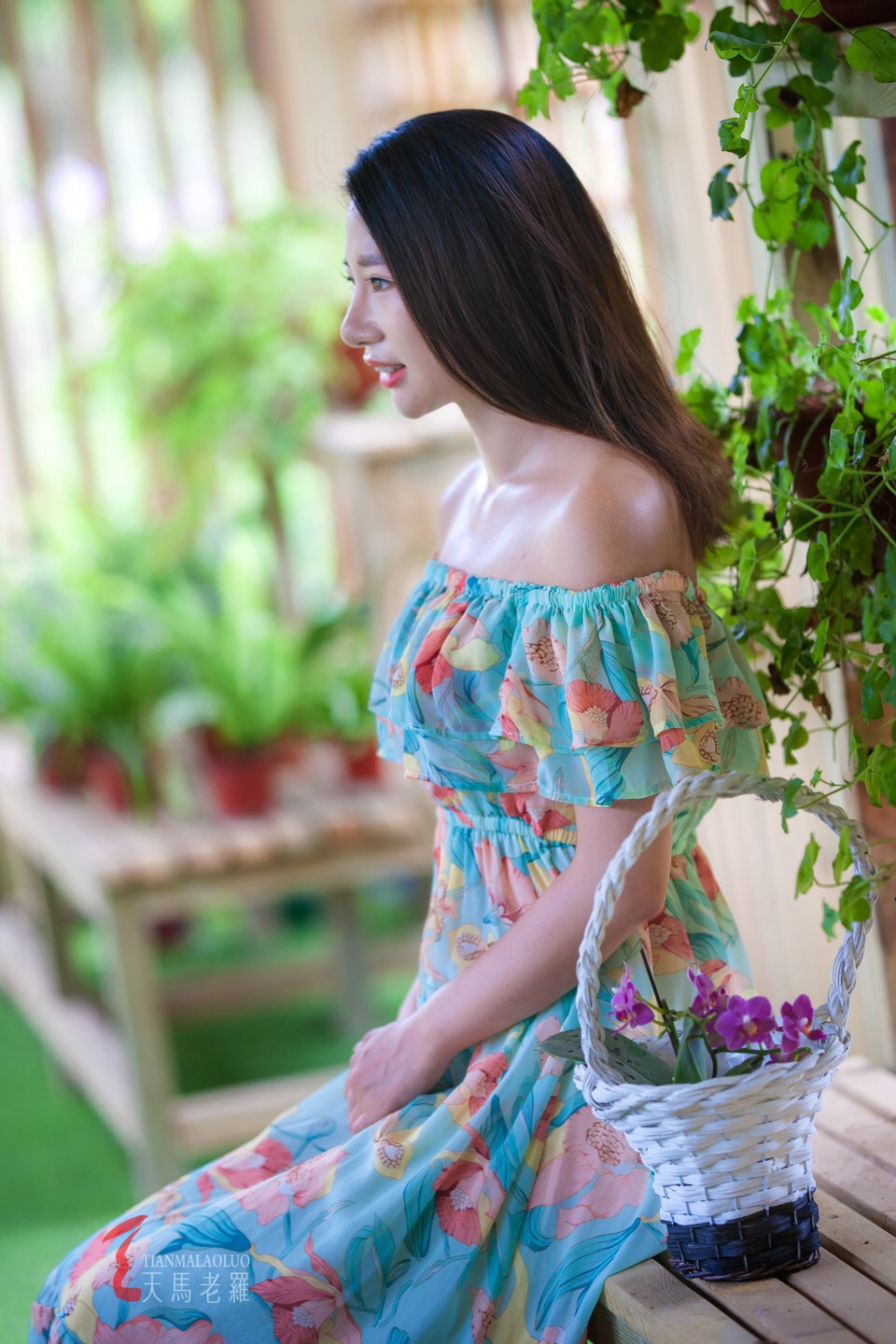 申琪 重庆人文科技学院 年龄22 身高173cm 体重53kg 水瓶座 吃货一枚