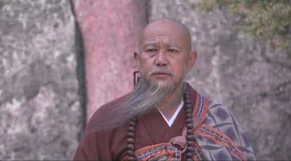天龙八部中此人撂倒玄慈方丈吓坏乔峰因为女人错过天下第一