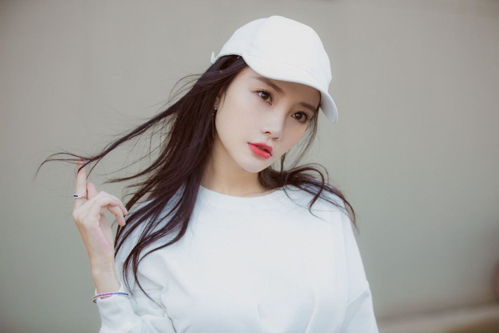 李小璐被网友调侃高配版马蓉,本尊怒怼网友: