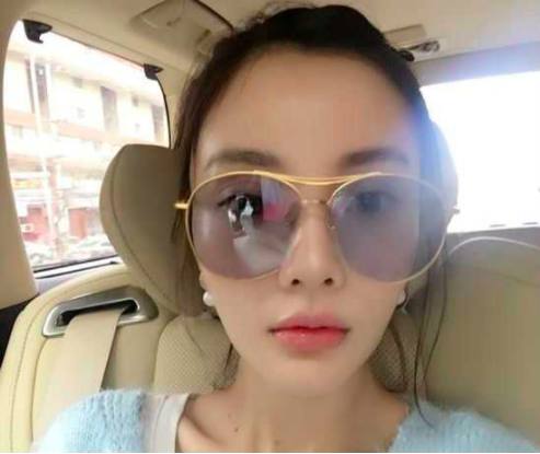 李小璐被网友调侃高配版马蓉,本尊怒怼网友: