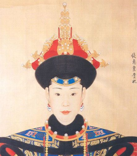 4万,皇后作为陪葬