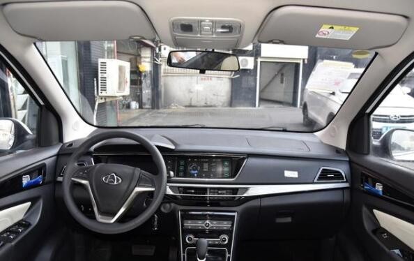 如何评价长安欧尚A600 8万元自动挡7座车呢?