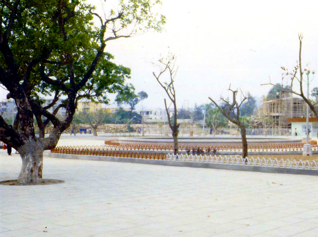 老照片 | 广东深圳,1982年.lmf