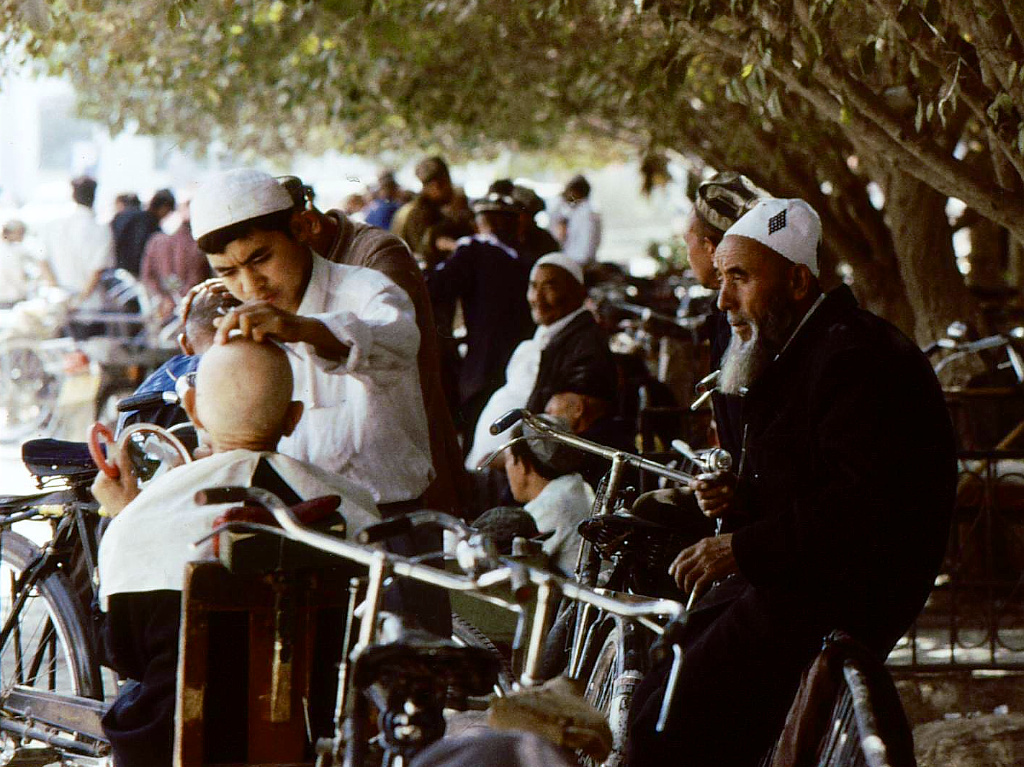 老照片 | 新疆喀什,1996年.andrew