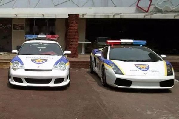 各国警车都有啥：英国太豪，美国用它，中国竟然用这些车当警车