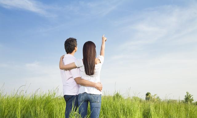 爱情渡过这四个阶段就离结婚不远了,你是否知道爱情的四部曲