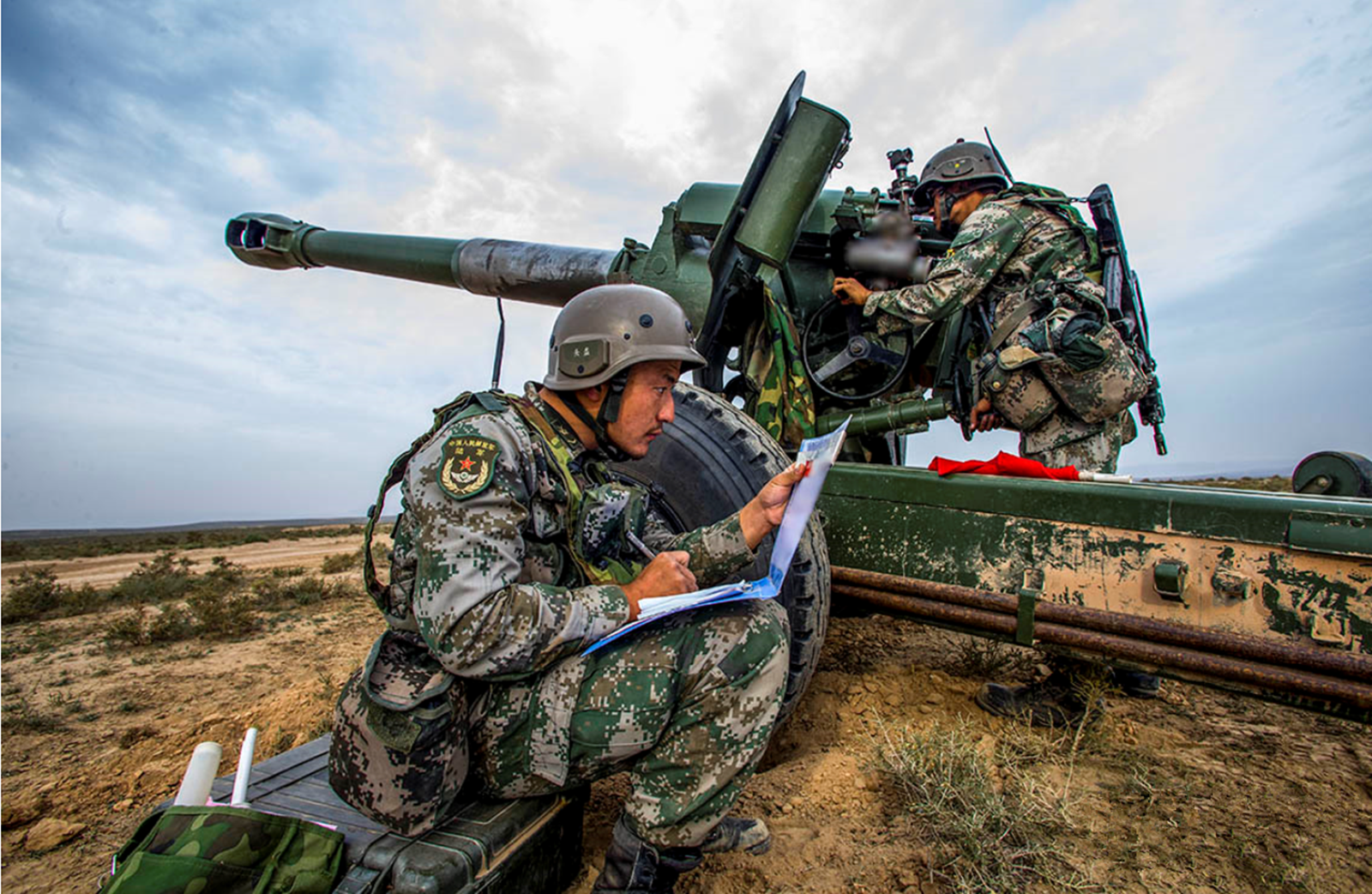 还有材料方面的技术了,我们都知道一门大炮最重要的绝对是火炮的炮管