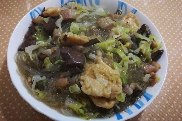 教你猪红的新吃法,焦香入味,好吃还不贵,男女老少都爱吃|猪血|豆腐|猪肉_新浪新闻
