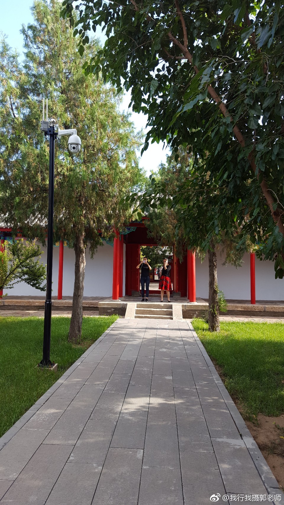 奈曼王府坐落于内蒙古自治区通辽市奈曼旗大沁他拉镇