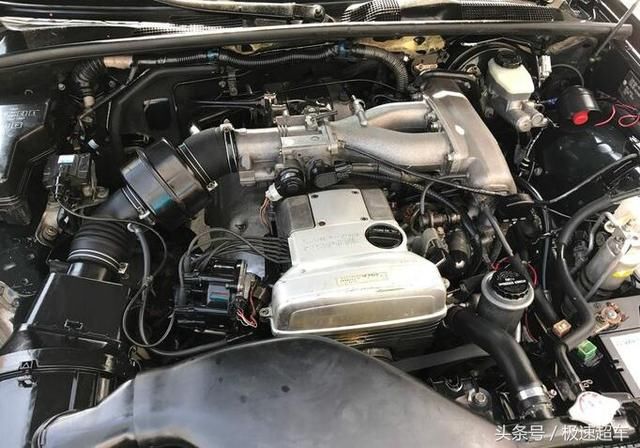 偶遇25年车龄的极品丰田皇冠133