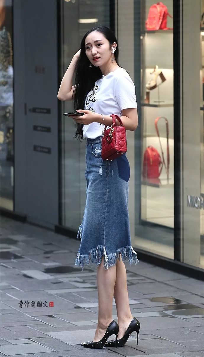 街拍穿高跟鞋的有型有款小仙女