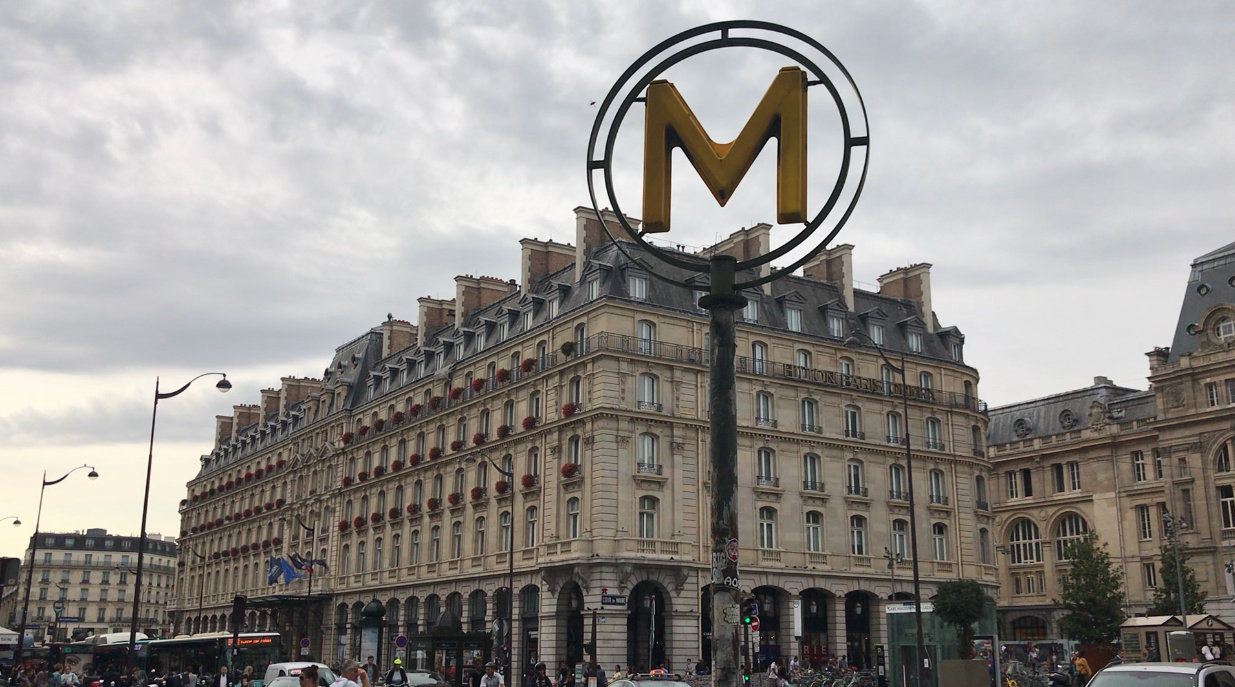 巴黎百年地铁票走进新时代