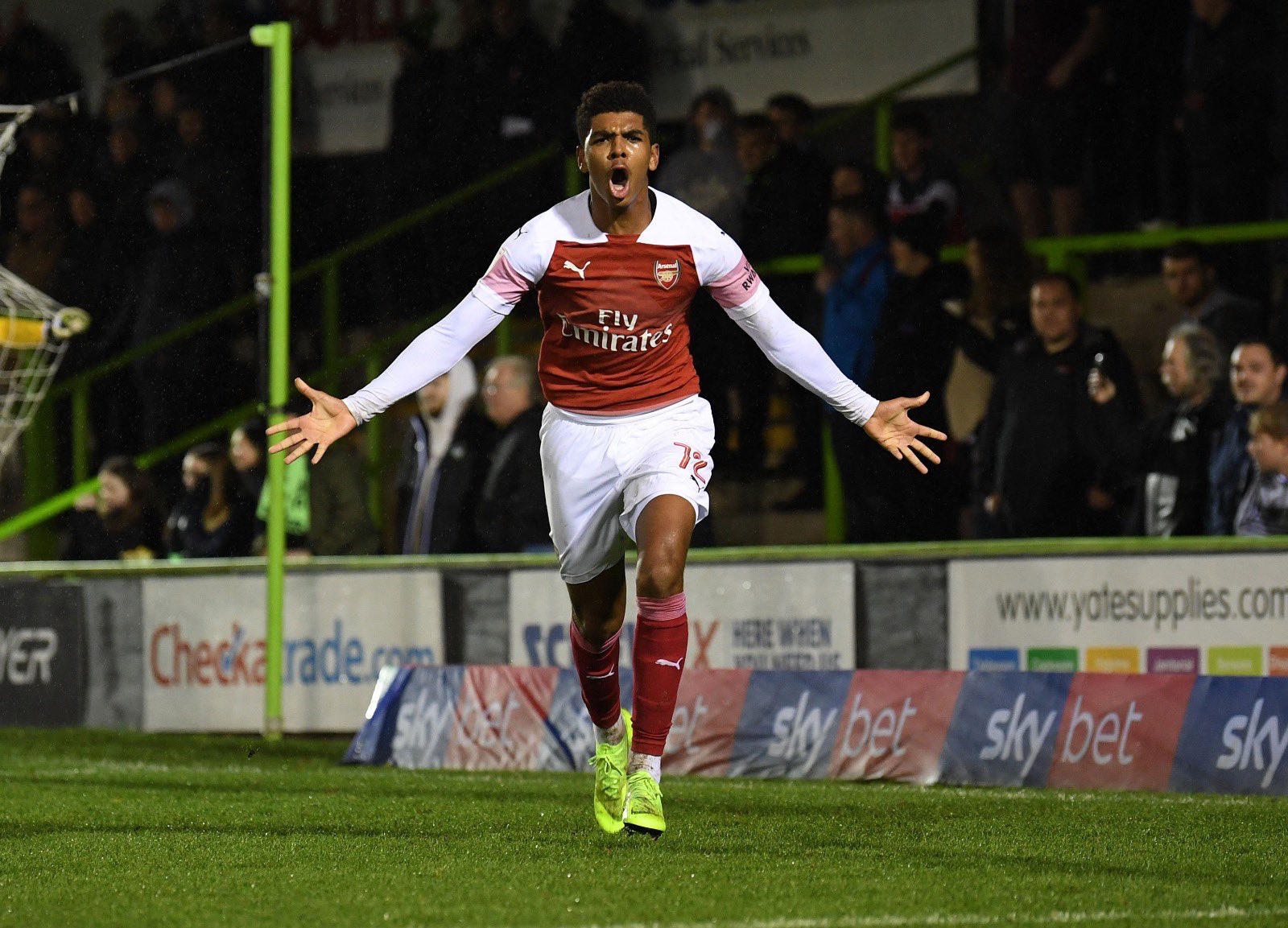 朱尔斯今天再一次为阿森纳u21破门.