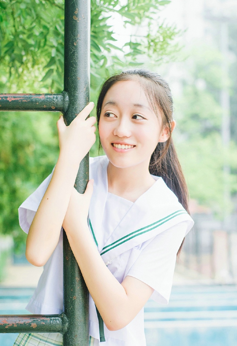 校服马尾少女清新活力阳光耀眼写真集 @微相册 @微博摄影