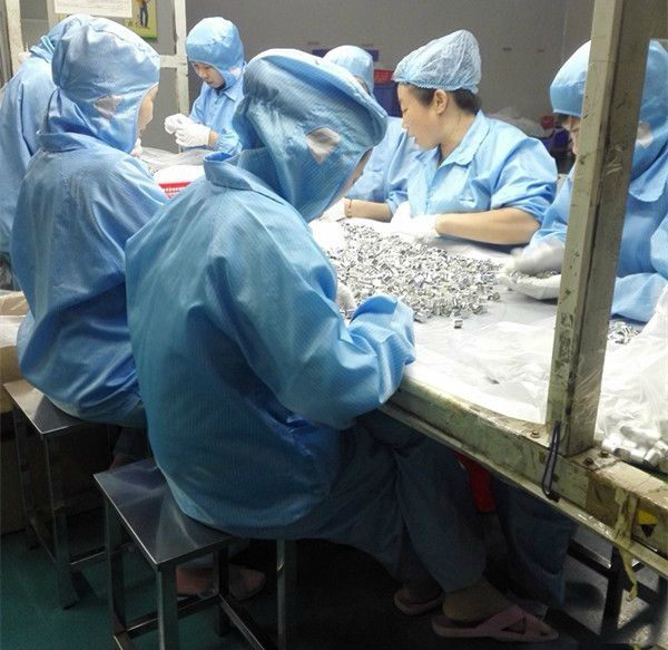 纪录农民工朋友一天的工厂生活,赚钱不易,心比身体更累