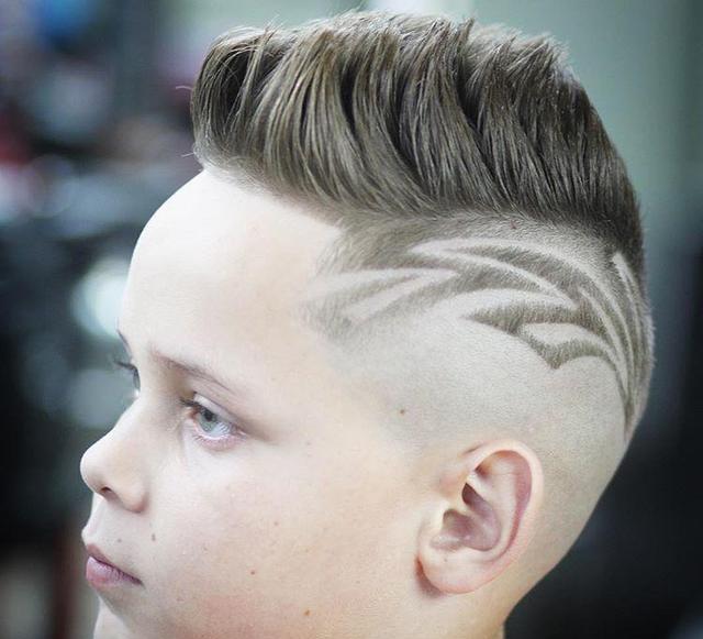 小男孩剪这样的发型最酷