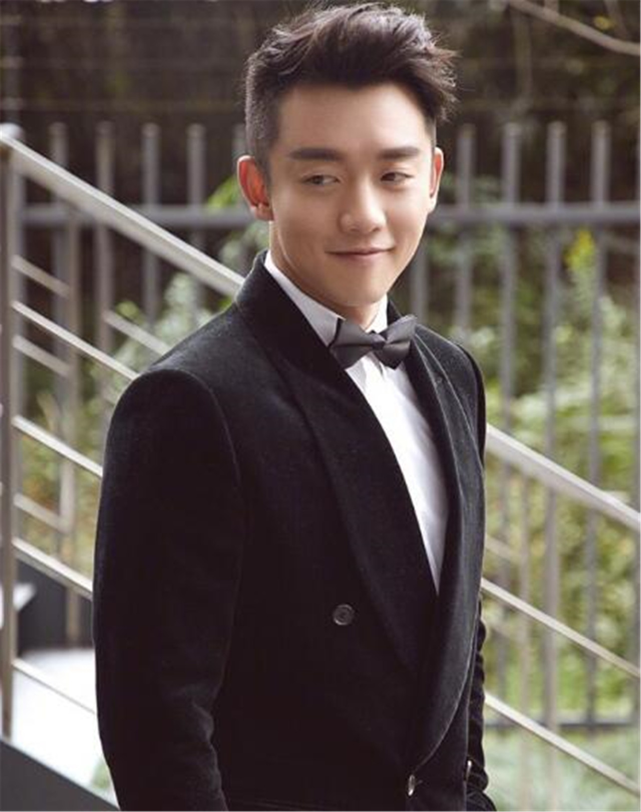 网友:结婚吧!|郑恺|王晓晨|结婚_新浪新闻