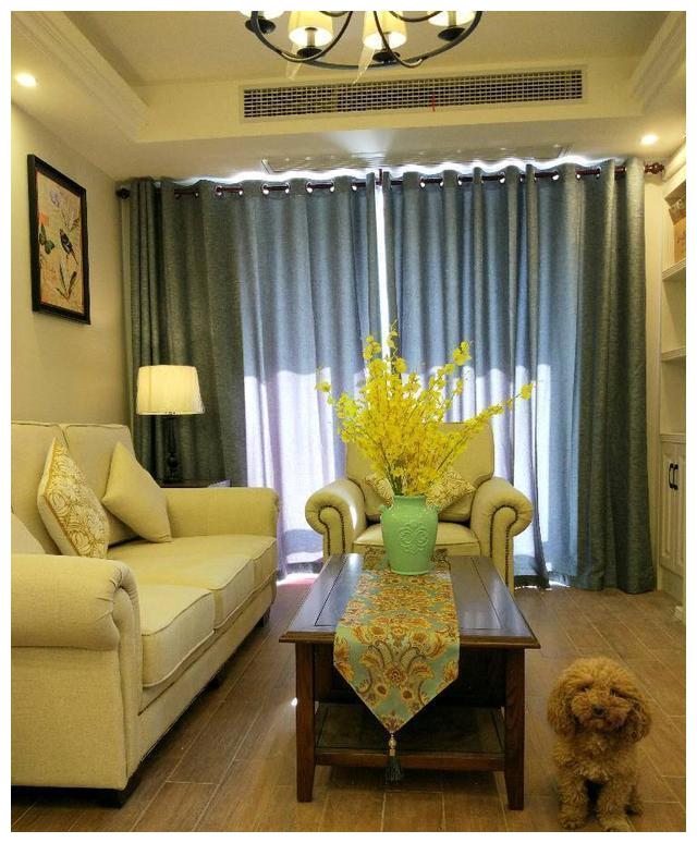 晒下我家装修的新房,亲友都说好看,尤其是客厅,想赖家里不出门