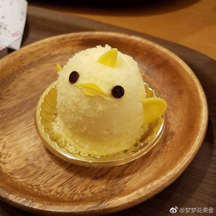日本小鸡仔点心 蛋糕内据说还有布丁,可爱,想吃