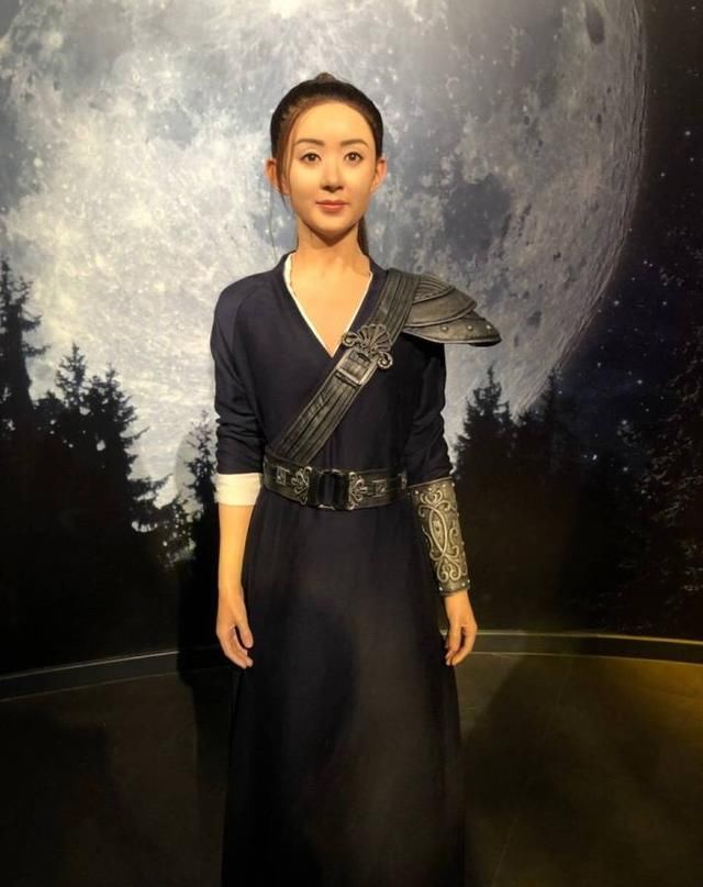 经典角色蜡像热巴满分杨幂似大妈而赵丽颖的楚乔该打几分呢