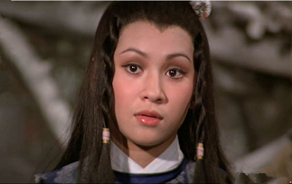 和周润发闪婚闪离,再次嫁人丈夫屡次出轨,如今50岁依旧单身