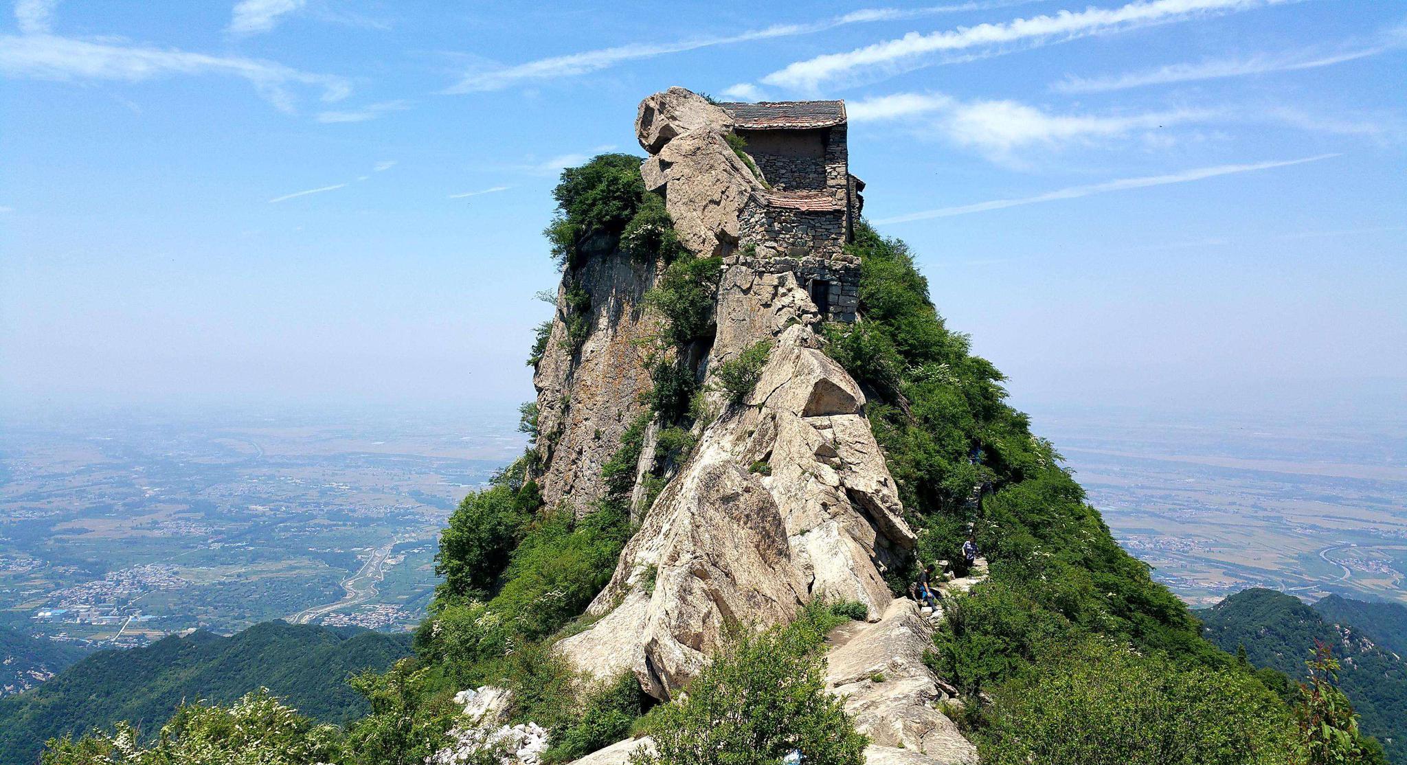 西安有一个小华山,去了你就知道,云海原来距离你这么近