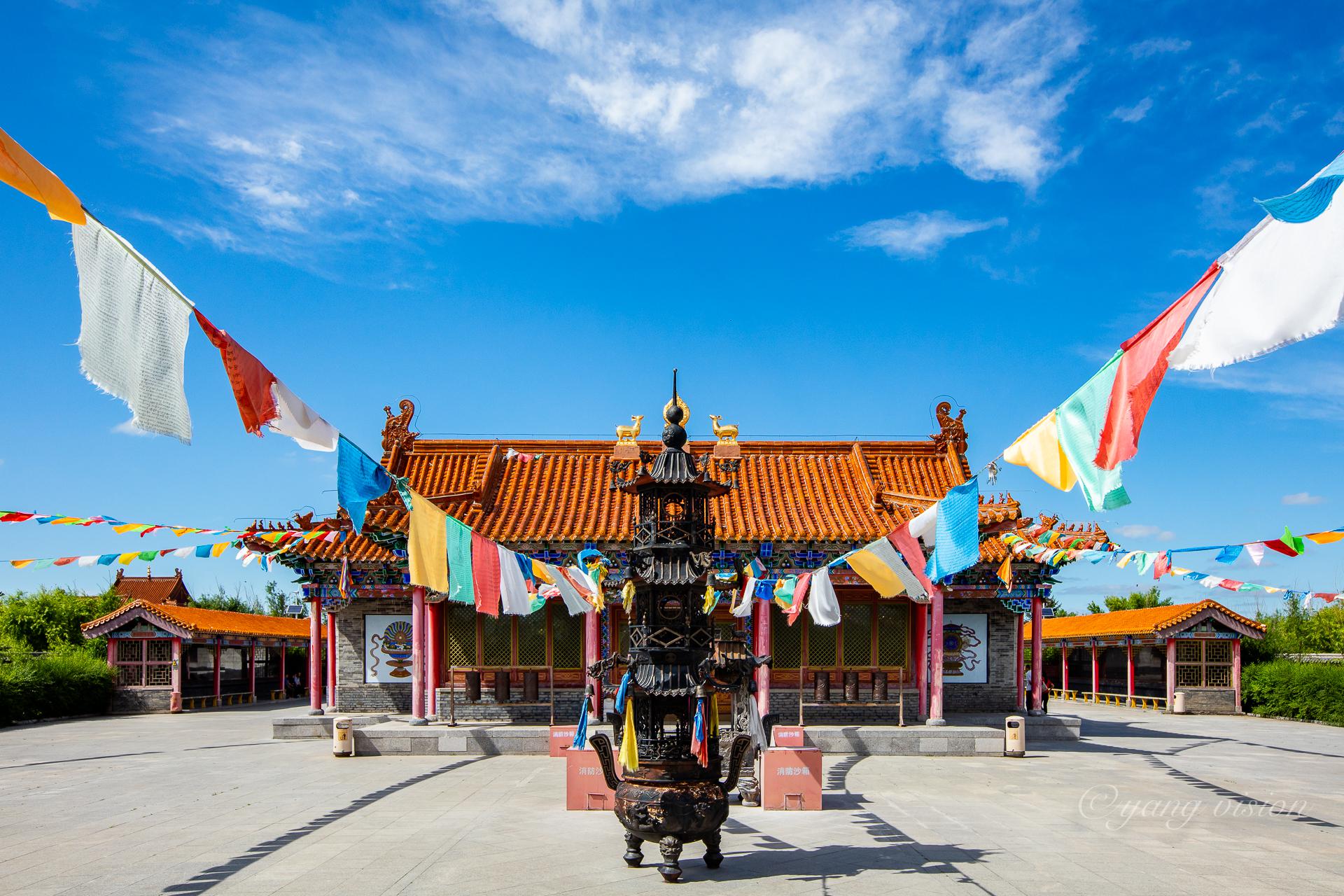 草原上的大寺,甘珠尔寺