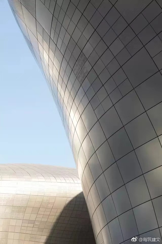 韩国东大门广场