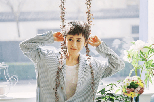 2010年,夏梓桐成为《西游记之大闹天宫》女主角"九尾狐"的扮演者,完成
