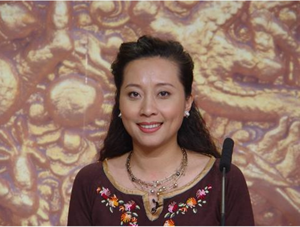 时丈夫突然离世,如今想复出却早已物是人非|黑妹|春晚|戚慧_新浪新闻