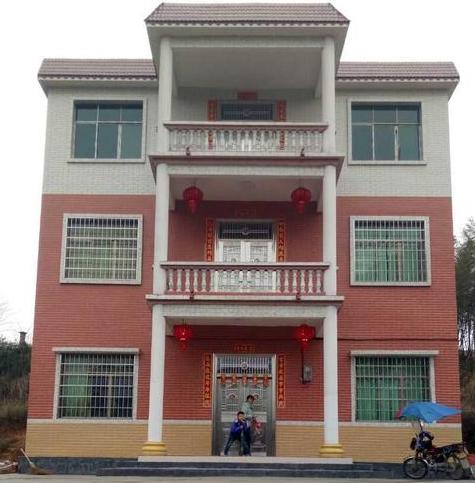 花了40万在农村盖了一个3层的房子,感觉怎么样呢?