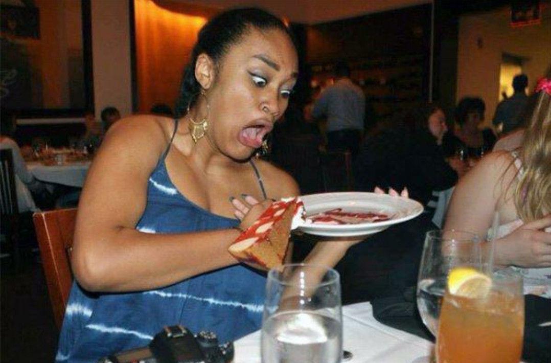 抓拍人们生活中出丑的瞬间, 你经历过哪些尴尬瞬间?