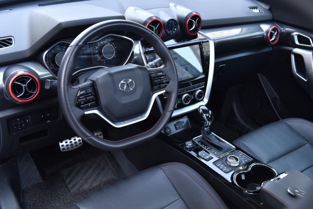 左手事业右手家庭 十万级全能型suv北京bj20开启北汽自主新征程