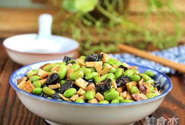 毛豆子炒香干酱瓜的做法