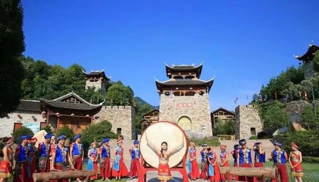 嘉鱼大楚:武汉黄陂锦里沟一日游148元/人 满30人天天发团!