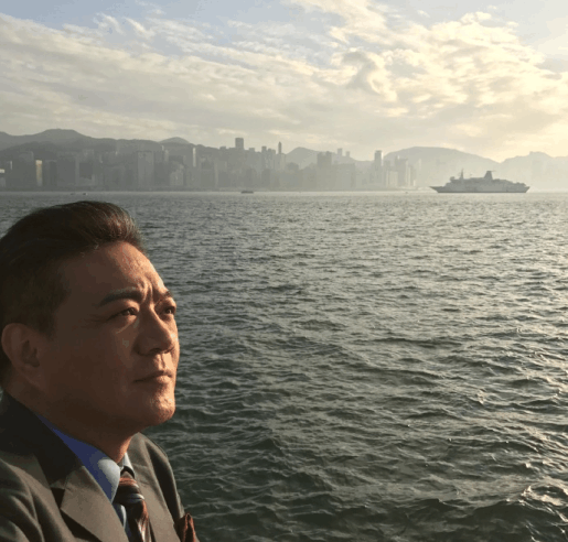 吕颂贤版《笑傲江湖》主角现状, 林平之出家, 岳不群去世