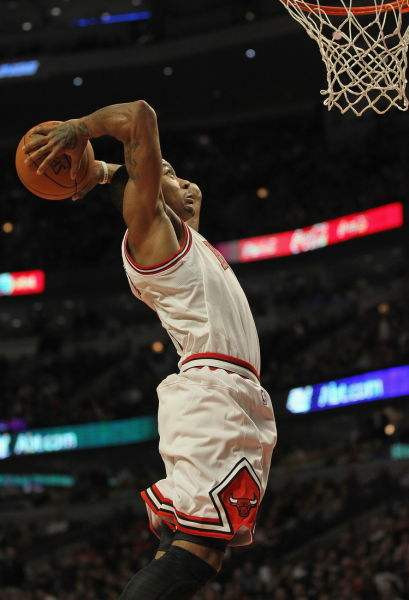 罗斯与森林狼正式签约躺拿千万美元合同玫瑰积极训练欲再绽放