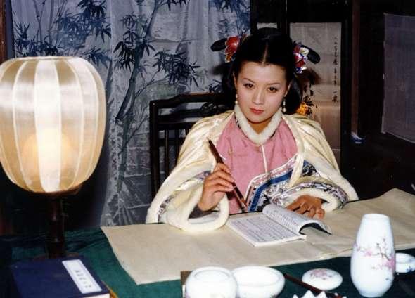 曹雪芹的父亲曹頫被革职之后,做了件事,雍正下令:抄家!