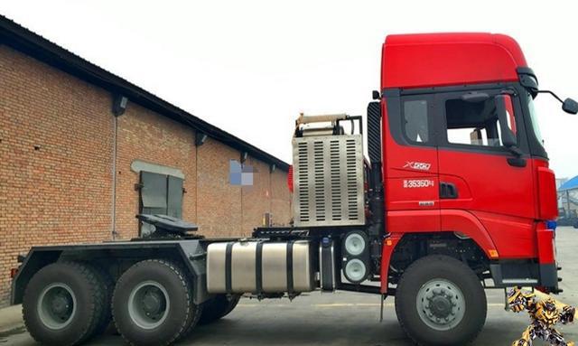 陕汽重卡推出6x6重型卡车,性能价格直逼进口车型!