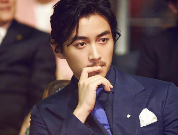 于正旗下艺人名单都有哪些人?许凯吴谨言成新