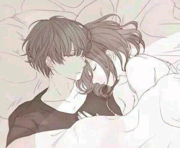 二次元热恋情侣头像每天早上醒来都能看见你依偎在我的怀抱里