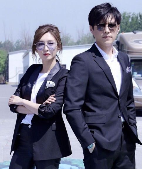 许晴再次嫩出新高度,49岁饰演靳东女友竟比32岁江疏影还娇羞